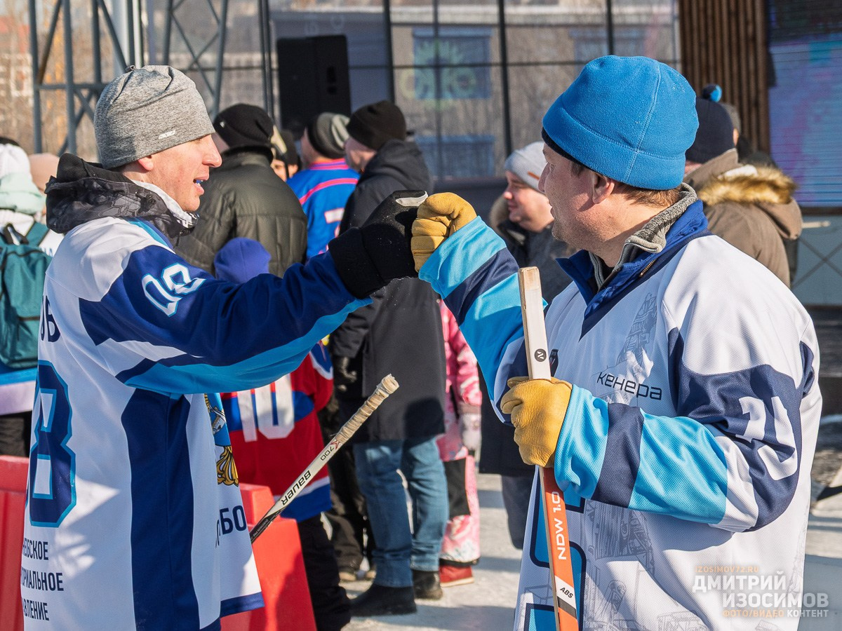 Хоккей у «Конторы пароходства
