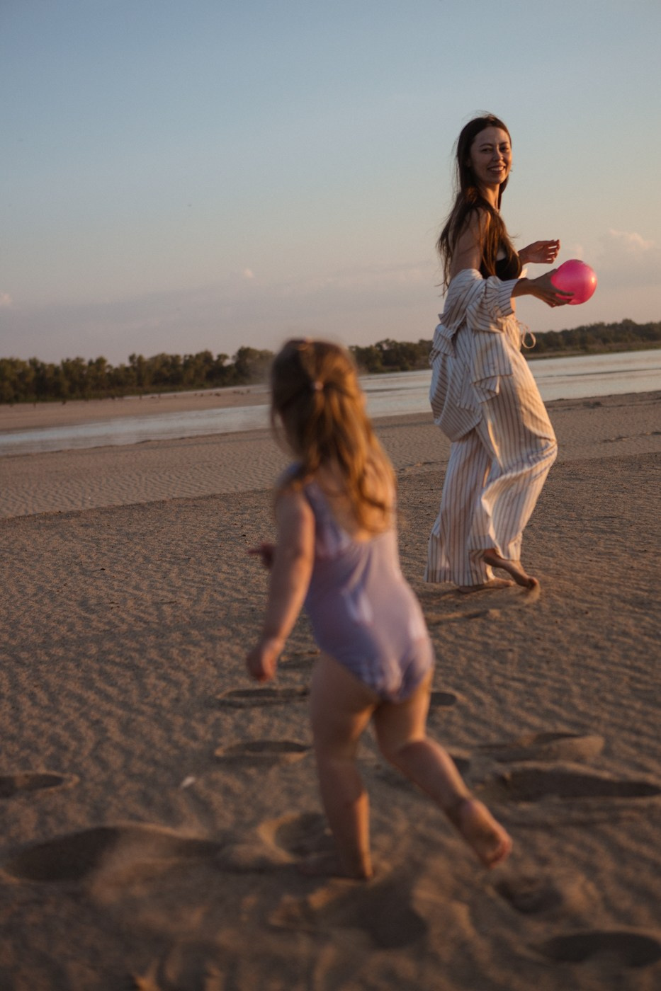 Прогулки по острову. Фотографы в городе Волгограде — Людмила Агеева и Алексей Околелов