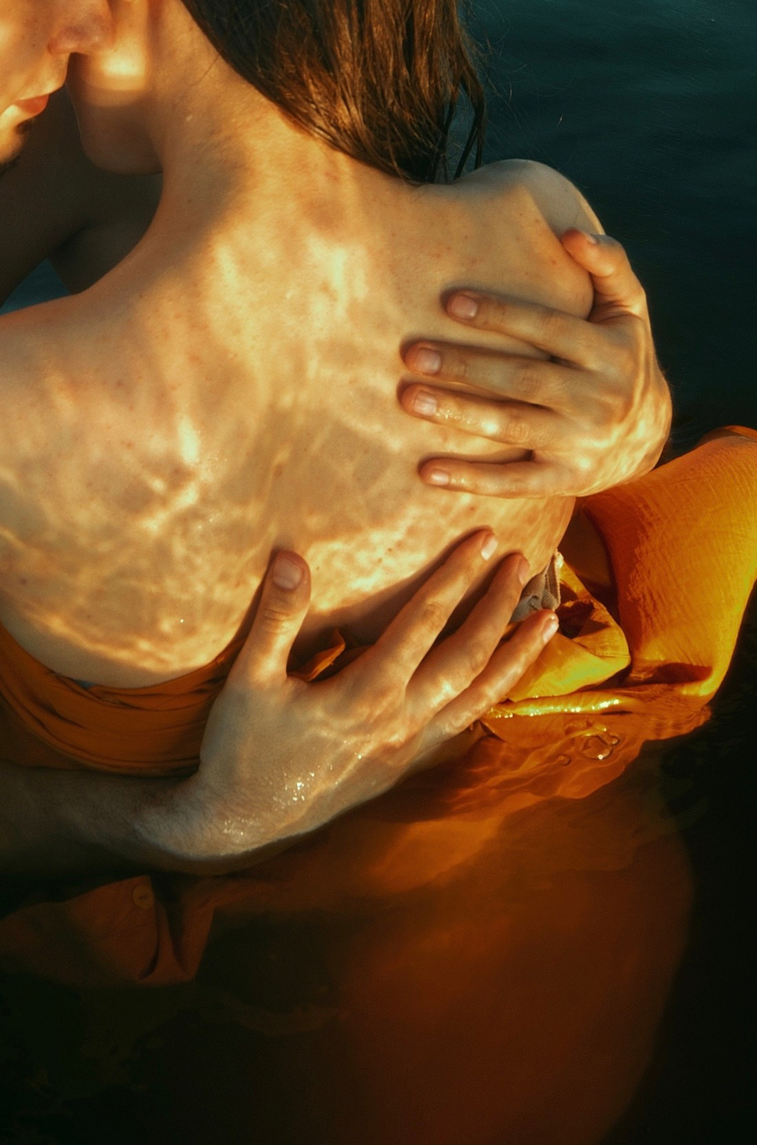 Красивая Love story в воде