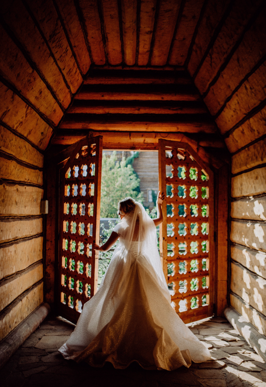 Выбор и покупка свадебного платья. Свадебный фотограф/видеограф Краснодар, Сочи, Волгоград, Москва, 8 937 693 00 80