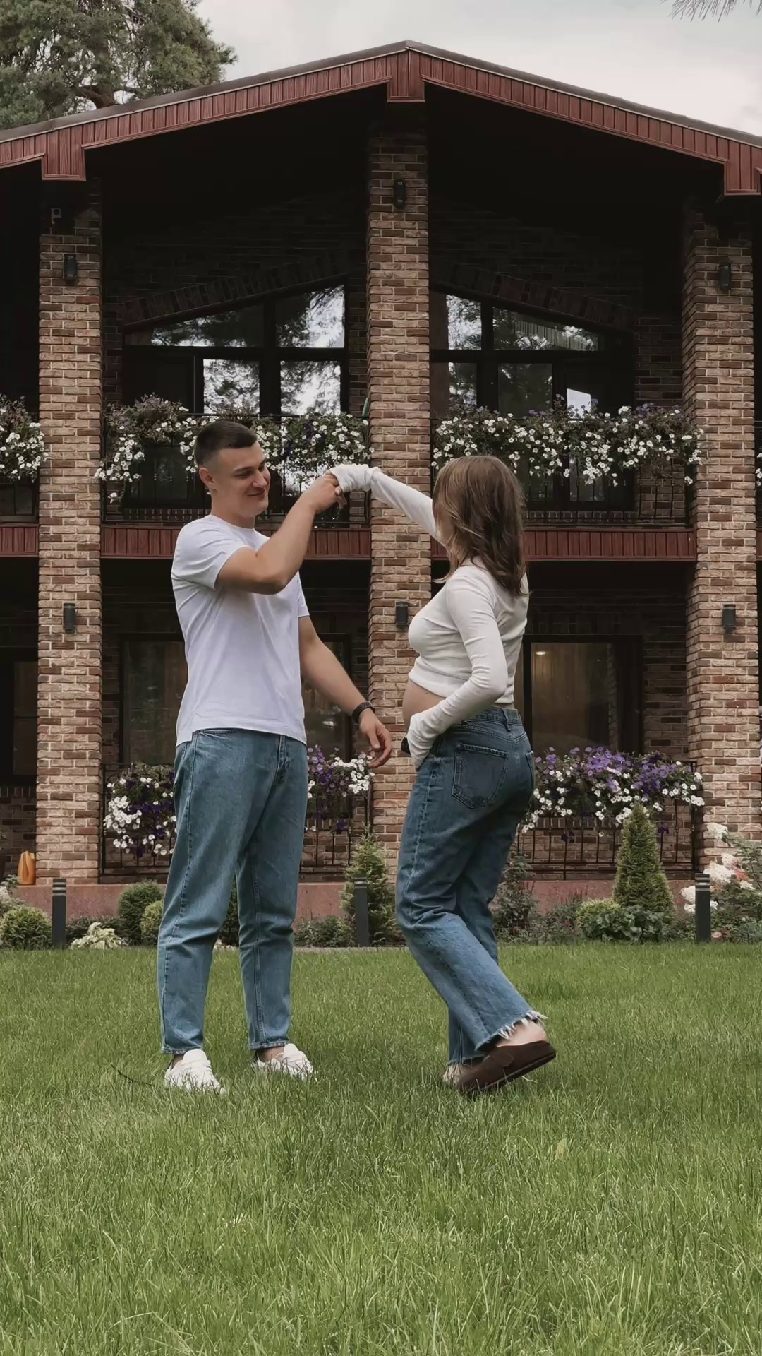 Видео. Фотограф/рилсмейкер в Москве и МО. Свадьбы, индивидуальные съемки, лавстори, беременность, мероприятия, бренды
