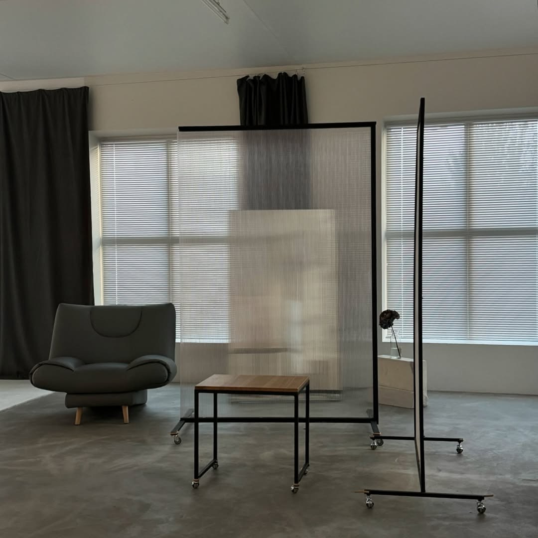 Фотостудия «Флакон про» зал PRO. Свадебный фотограф в Ростове Александра Груздева