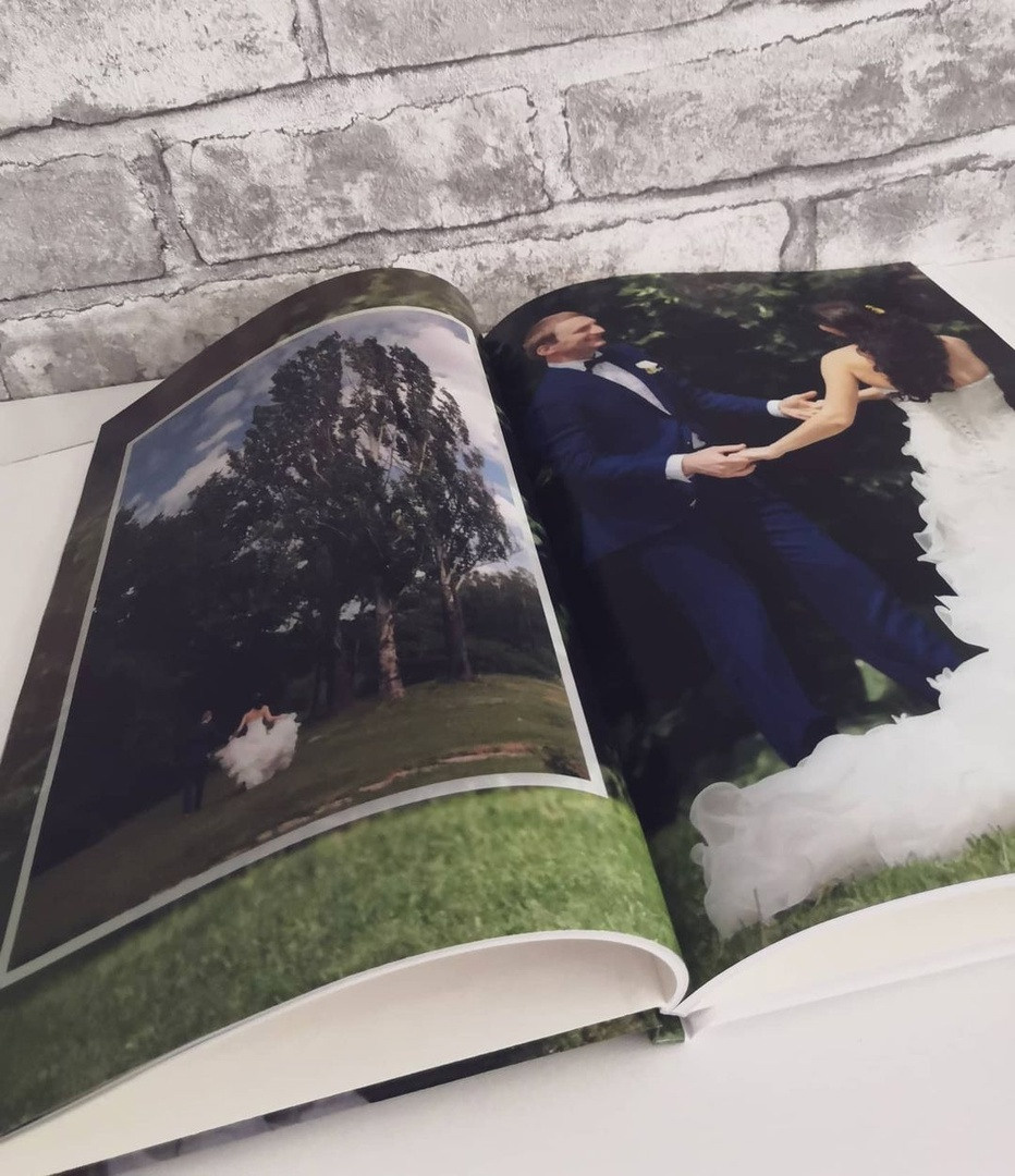 Фотокнига-журнал «Премиум» (твердая обложка). Душевный фотограф в Санкт-Петербурге. Свадебные и семейные фотосессии