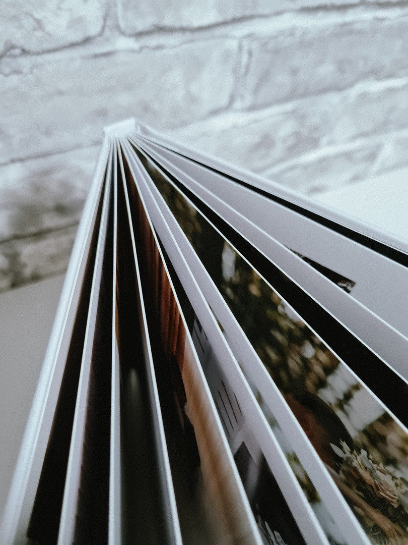 Фотокнига «LIFE». Душевный фотограф в Санкт-Петербурге. Свадебные и семейные фотосессии