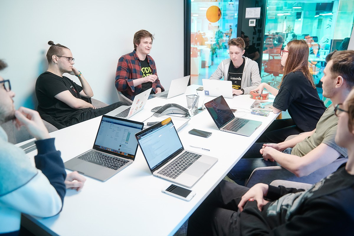 Офис Lamoda. Репортажный фотограф в Москве Вадим Францев