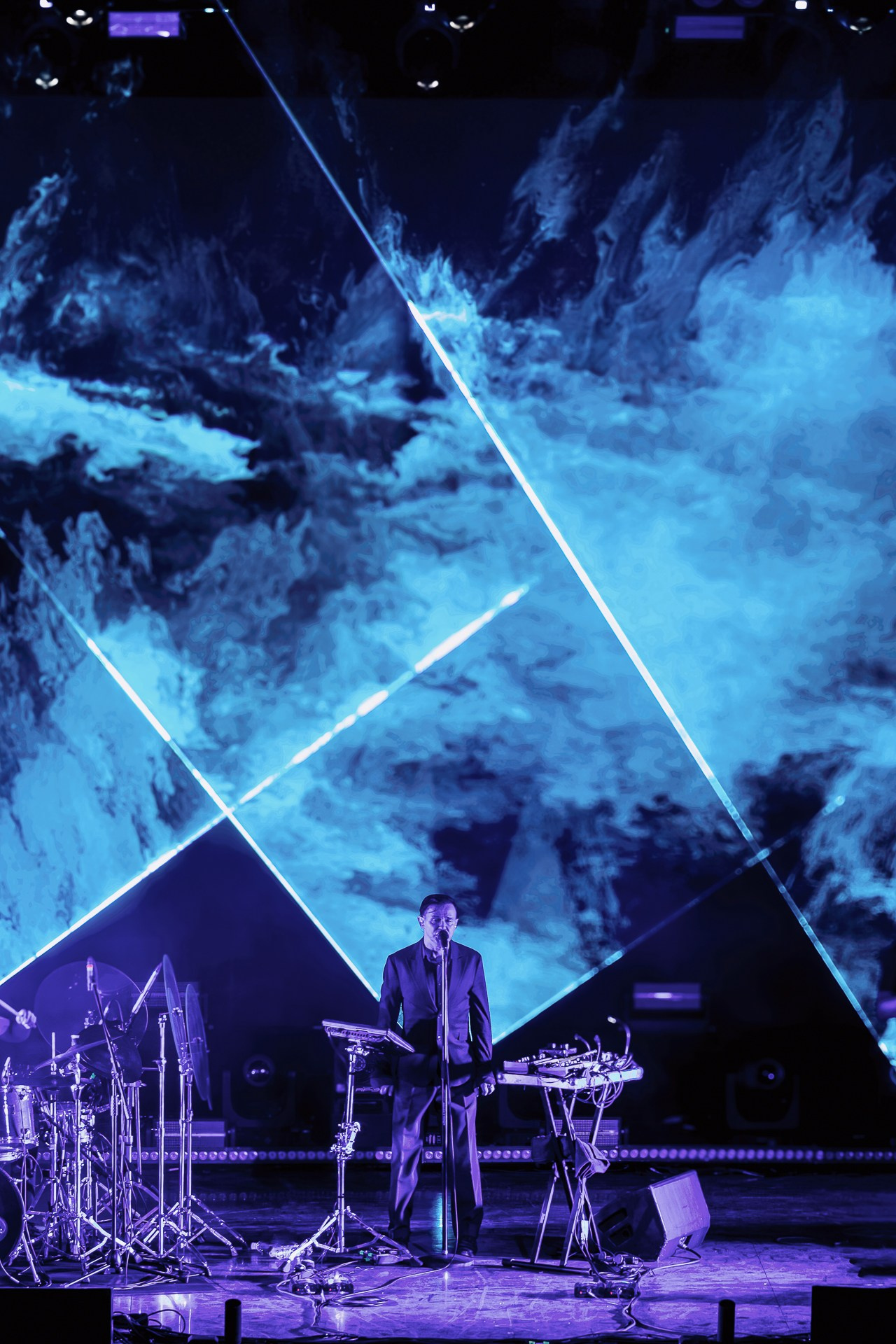 Дельфин. Концерт в Москве. 24.10.25, Atmosphere. Фото Юлия Губина.