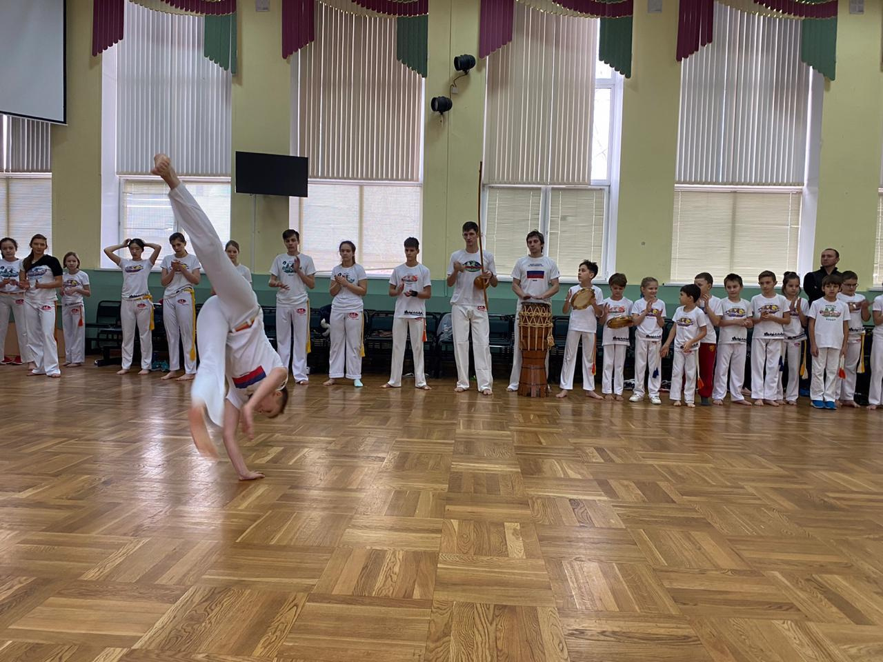 Фотографии с семинара школы ABADÁ-Capoeira в Казани. Капоэйра в Казани ABADÁ-Capoeira