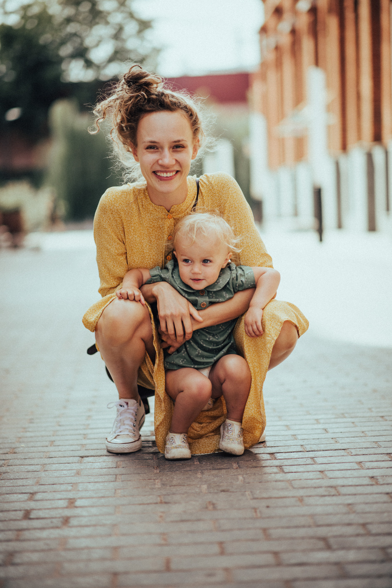 Босиком по мостовой | в городе