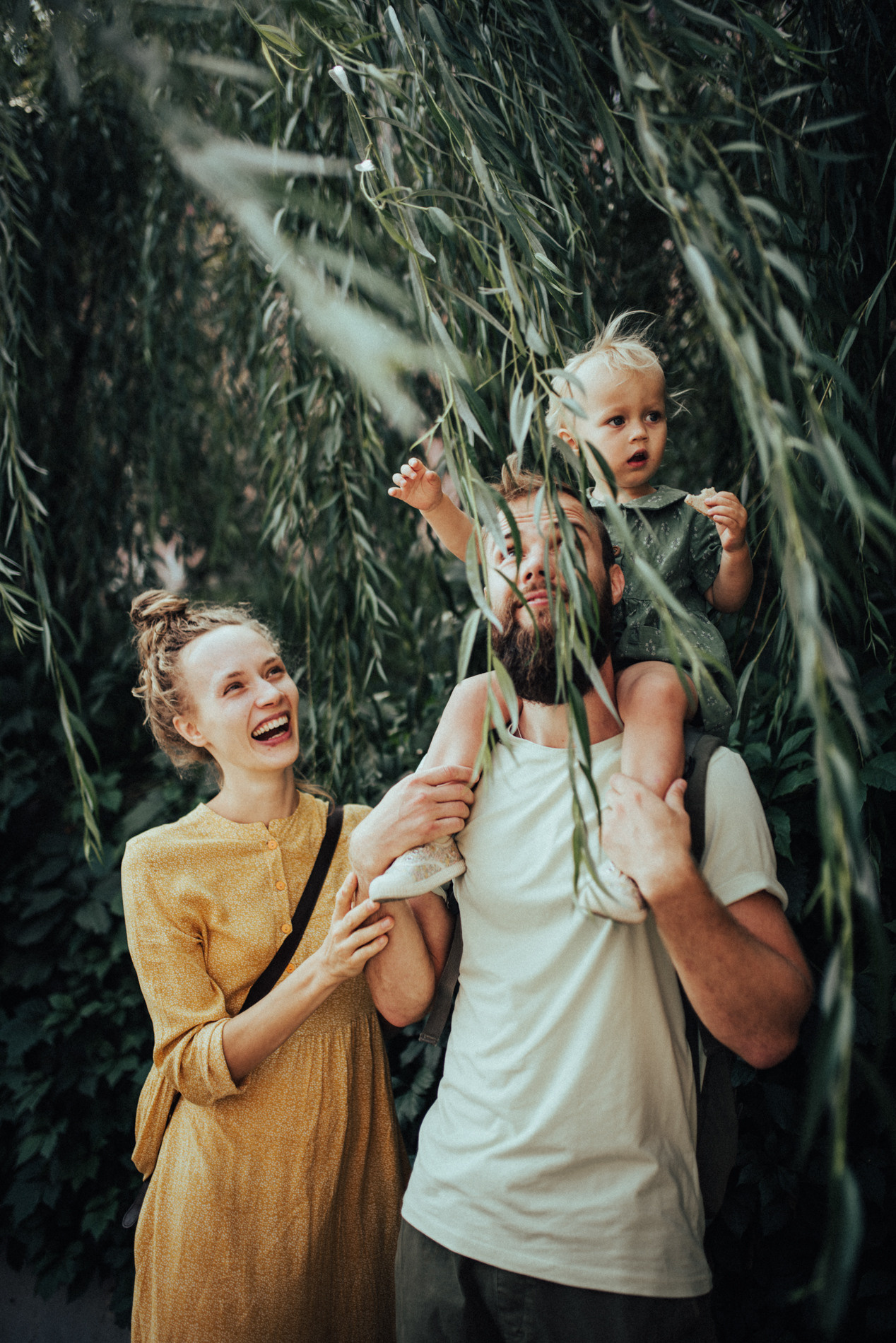 Босиком по мостовой | в городе