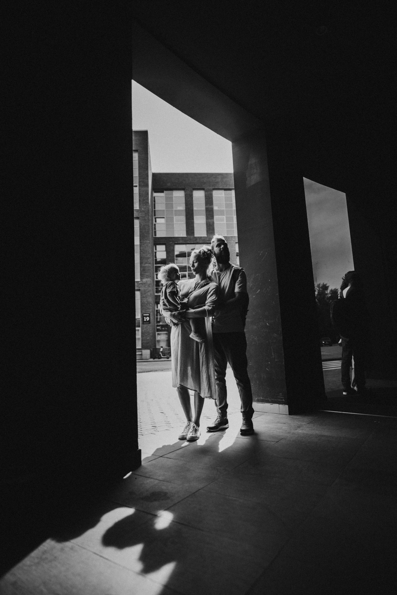 Босиком по мостовой | в городе