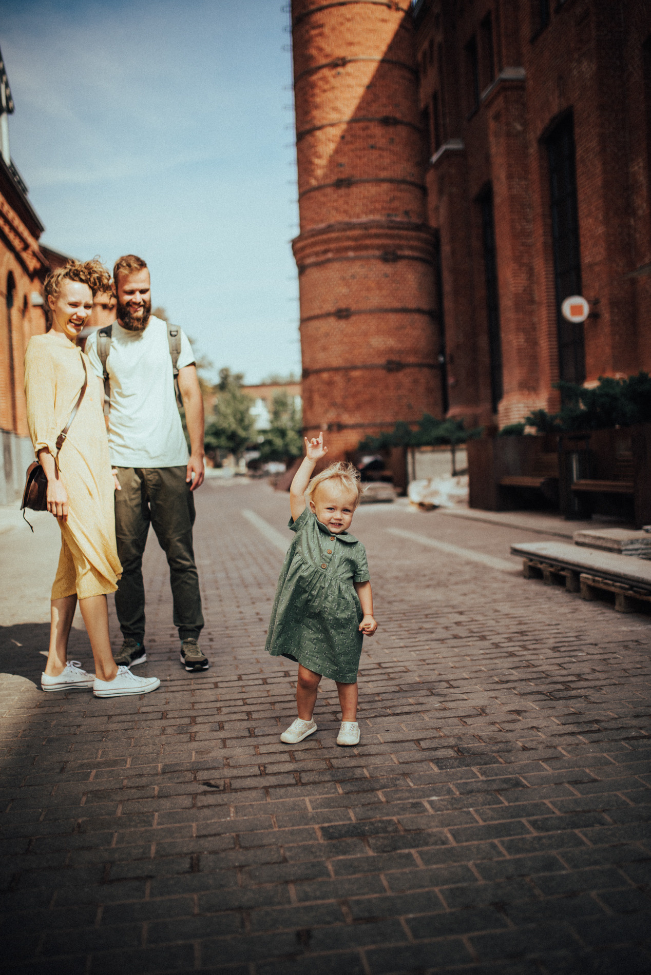 Босиком по мостовой | в городе