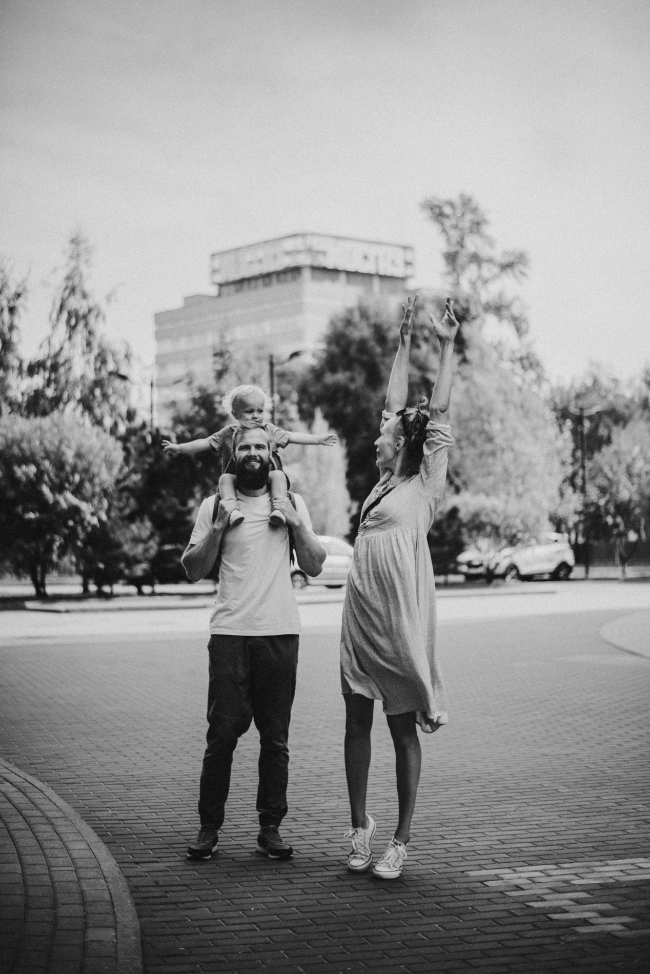 Босиком по мостовой | в городе