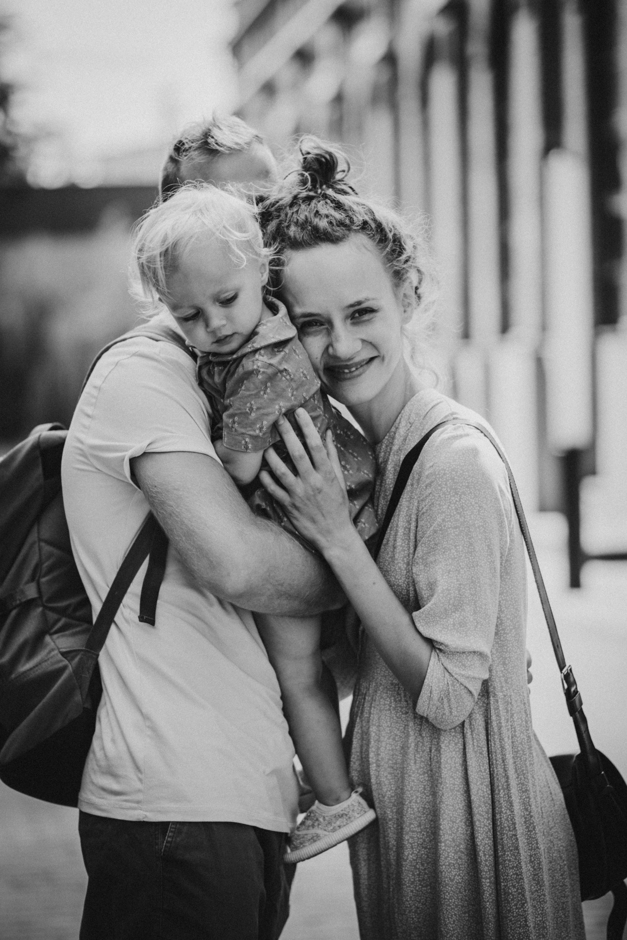 Босиком по мостовой | в городе