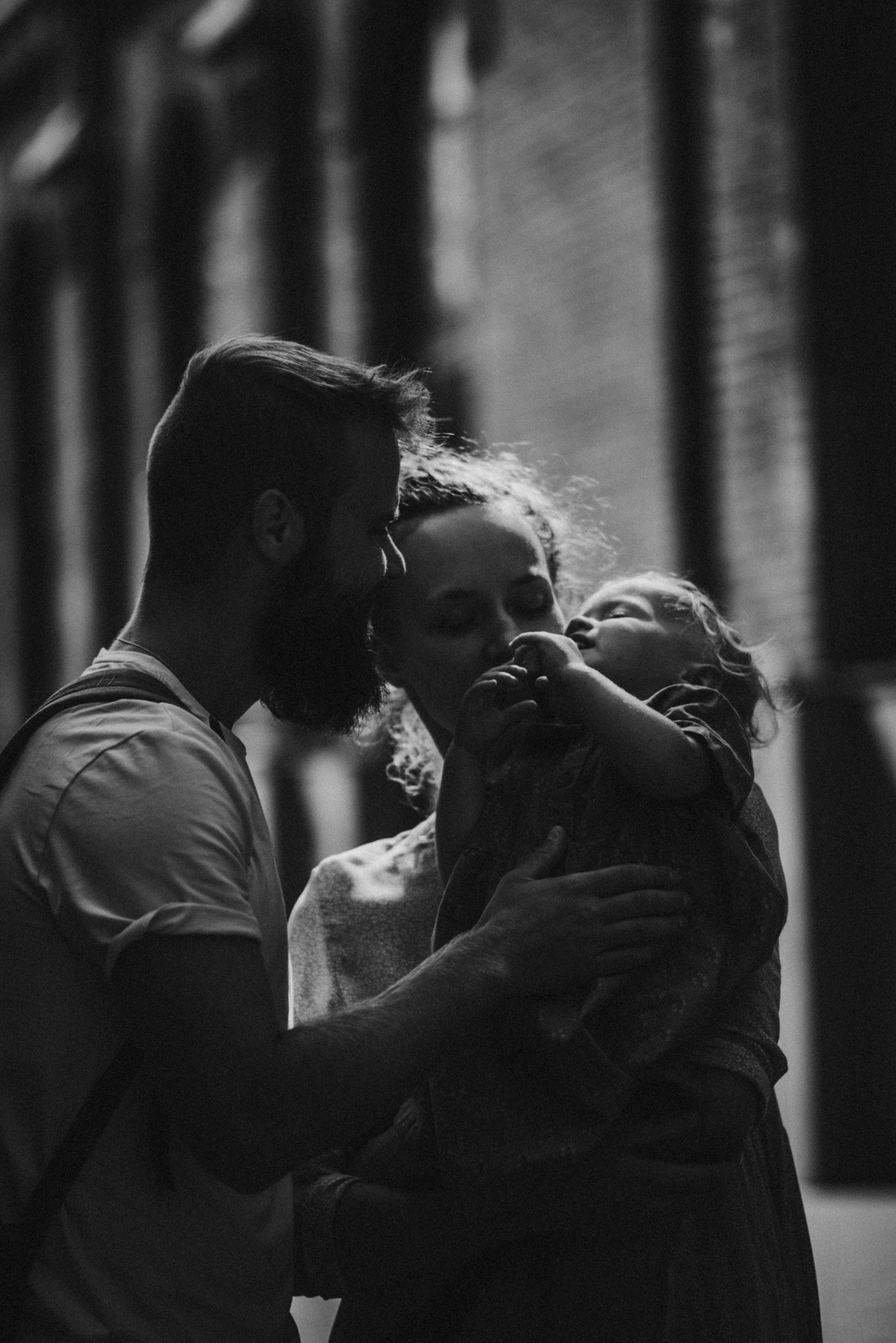 Босиком по мостовой | в городе