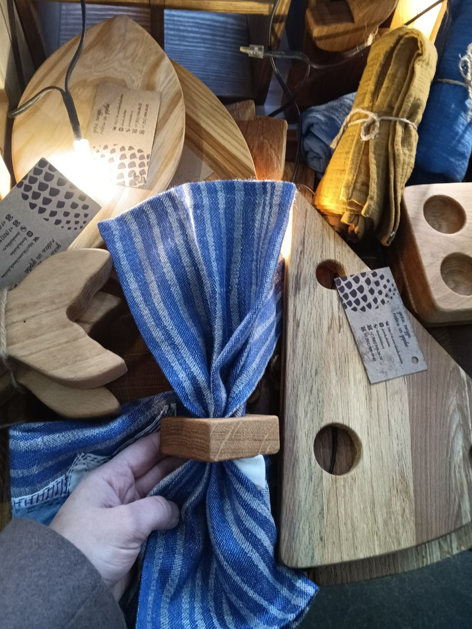 Салфетки и держатель для салфеток. Разделочные доски и деревянная мебель на заказ