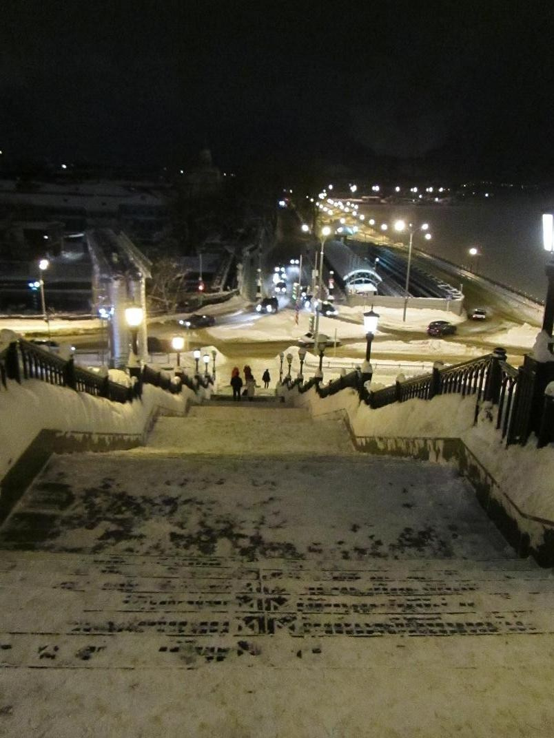 Спуск к Ижмашу у впадения реки Иж в пруд