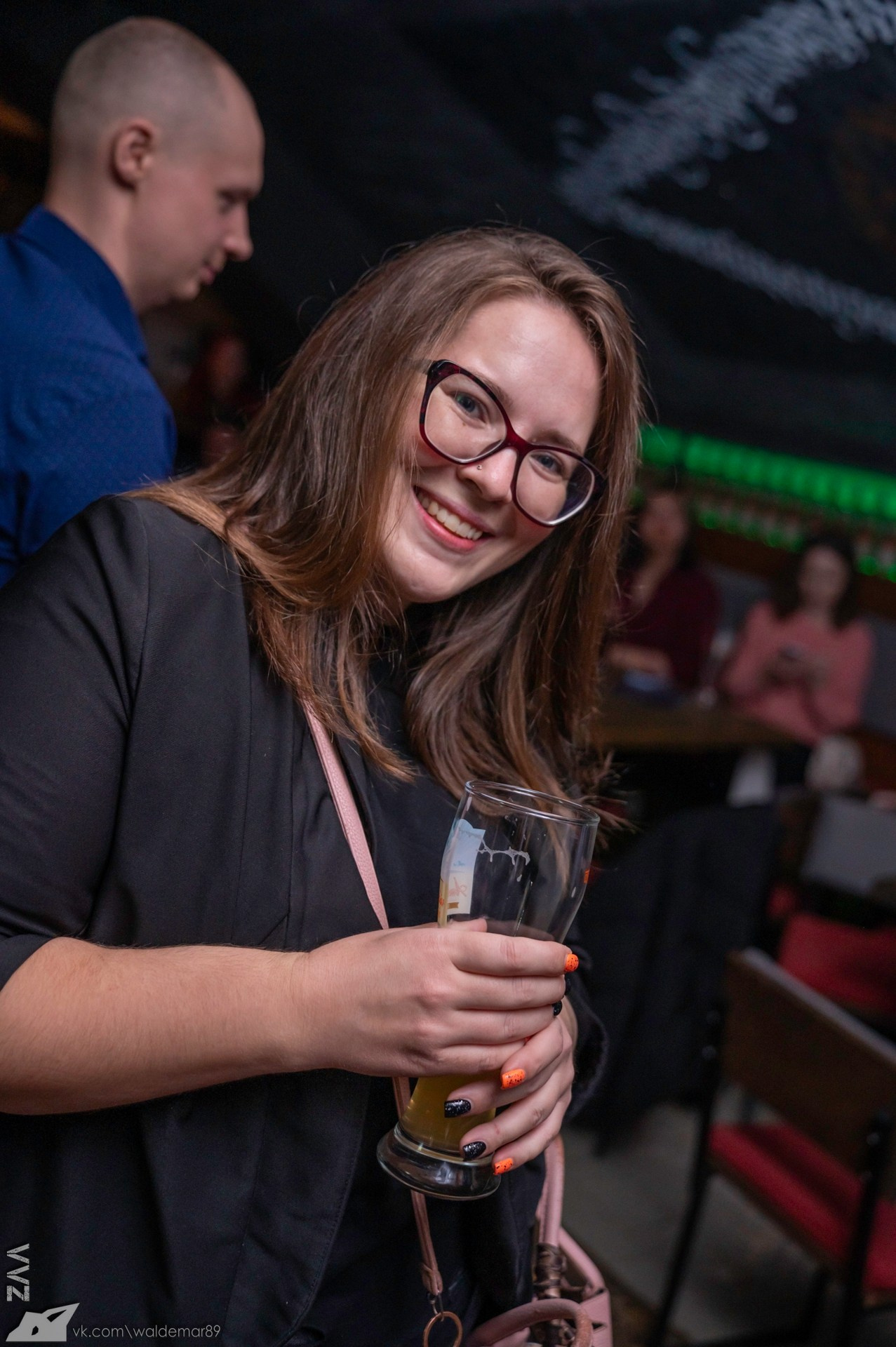 День рождения вокалиста группы Cookie's Band в баре «Дело Не В Тебе». Фотограф в Красноярске Владимир З