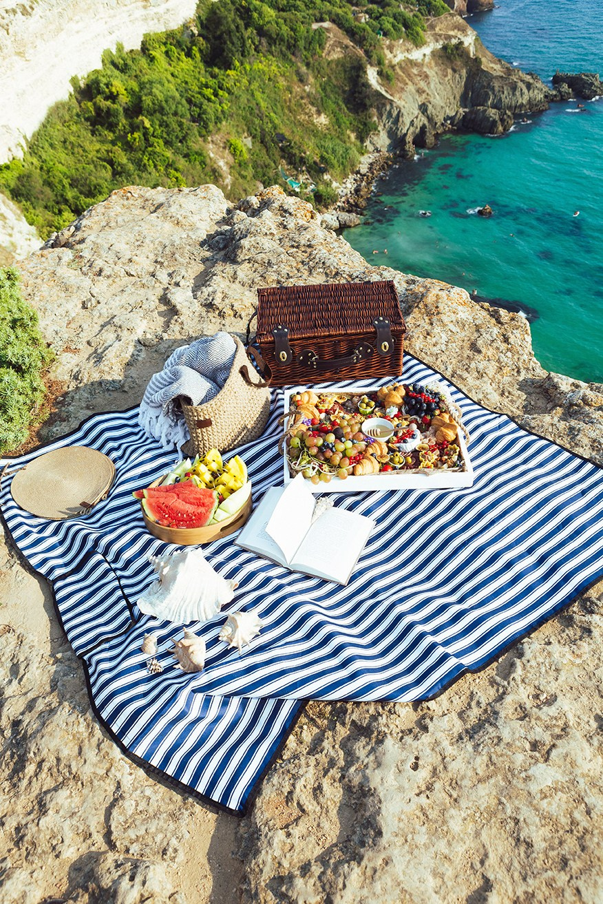 Семейный летний пикник. Семен Соколов