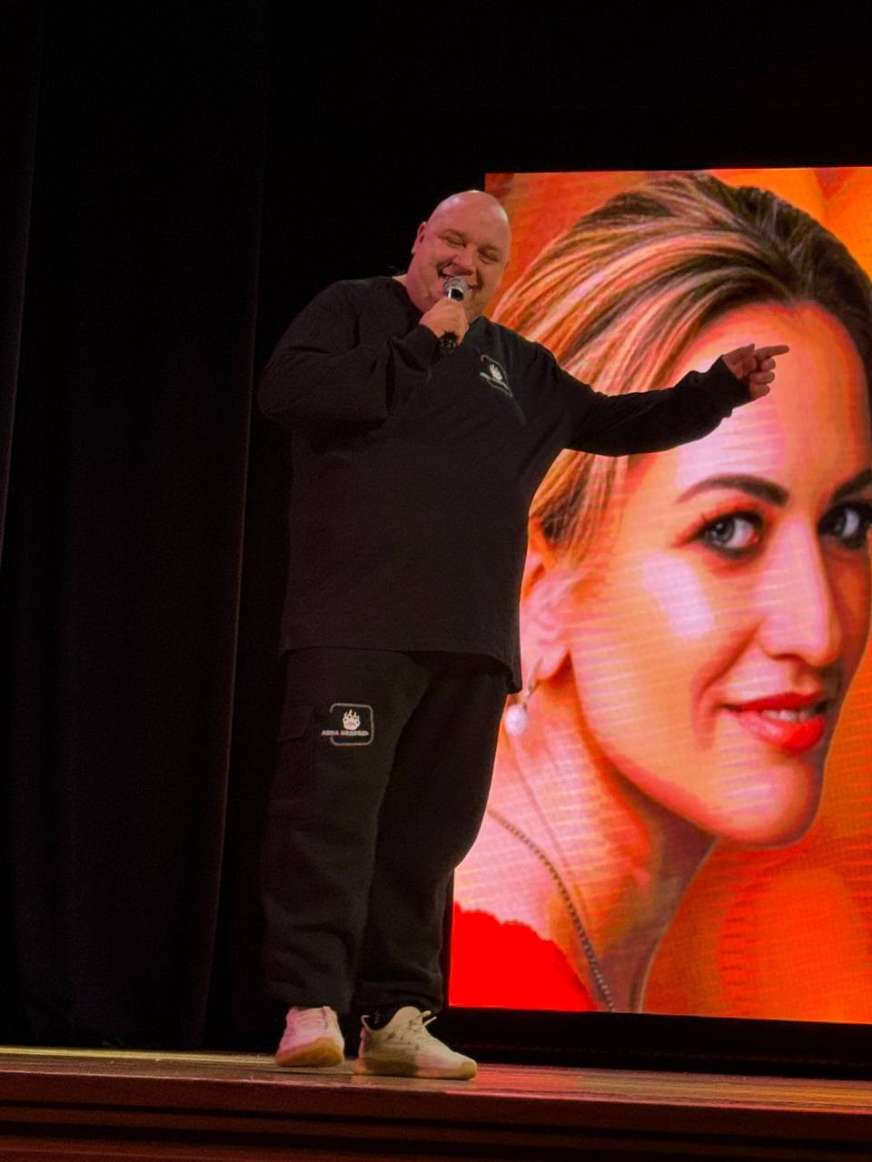 Фото с Дивизии 09.01.26. ЛЁША МЕДВЕДЬ| АРТИСТ |АВТОР ПЕСЕН|ДИДЖЕЙ МЕДВЕДЬ |