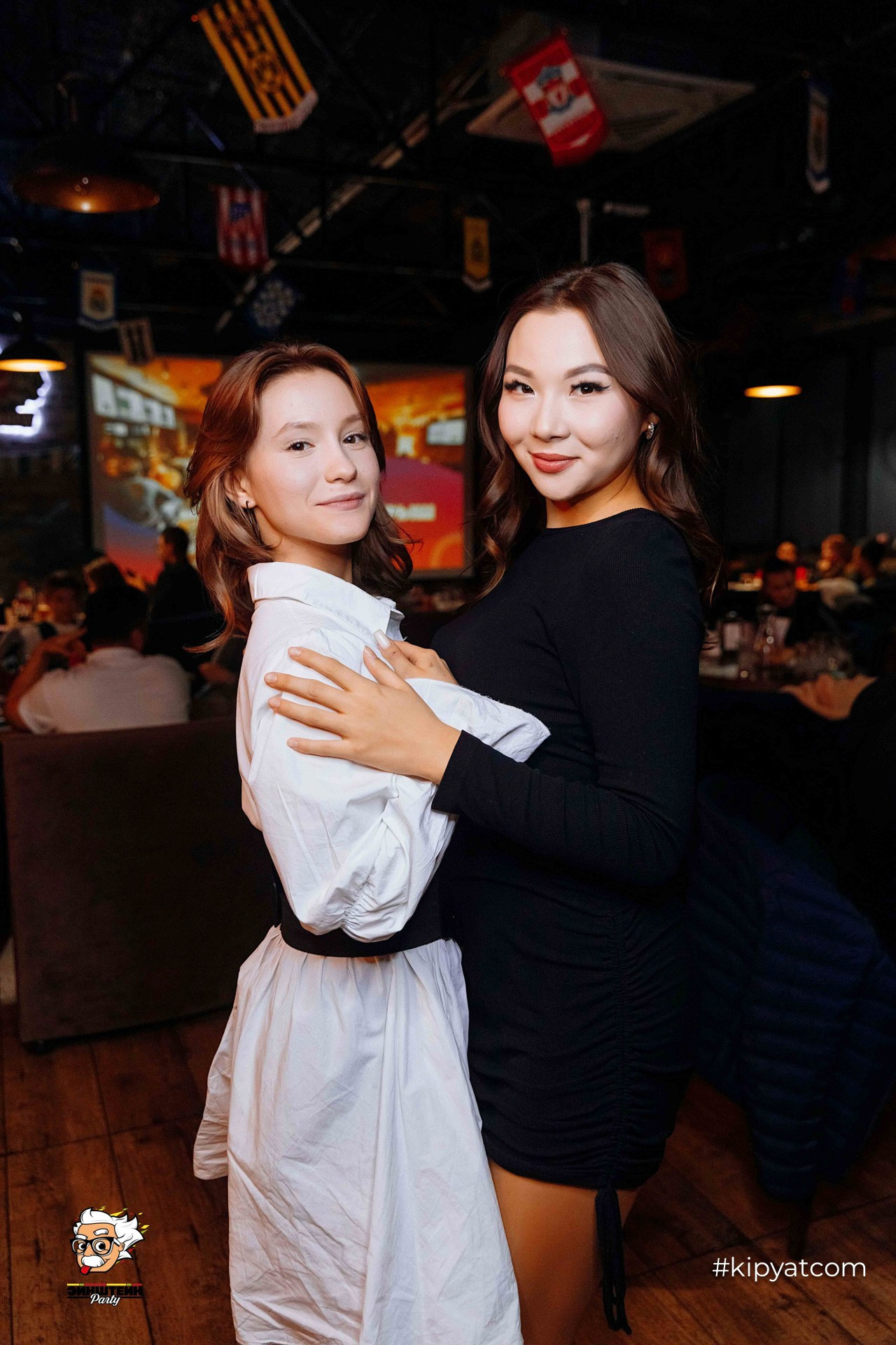 Эйнштейн Party