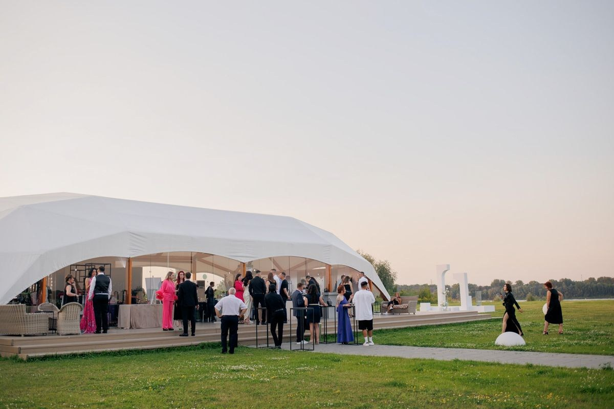 Площадки для больших свадеб в Нижнем Новгороде. Свадебный и семейный фотограф в Нижнем Новгороде и Москве
