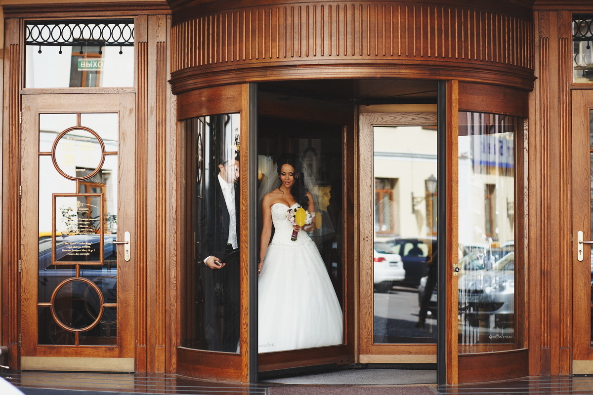 Moments. Организация и съёмка мероприятий любого формата. Иван Быков