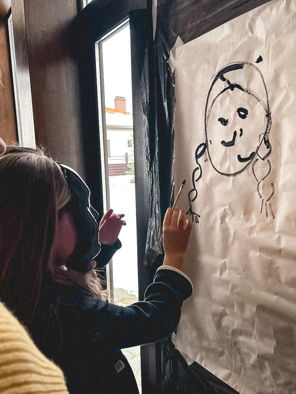 УЭНСДЕЙ АДДАМС: спасти школу Невермор. КАРАМБОЛА: Организация праздников в Москве