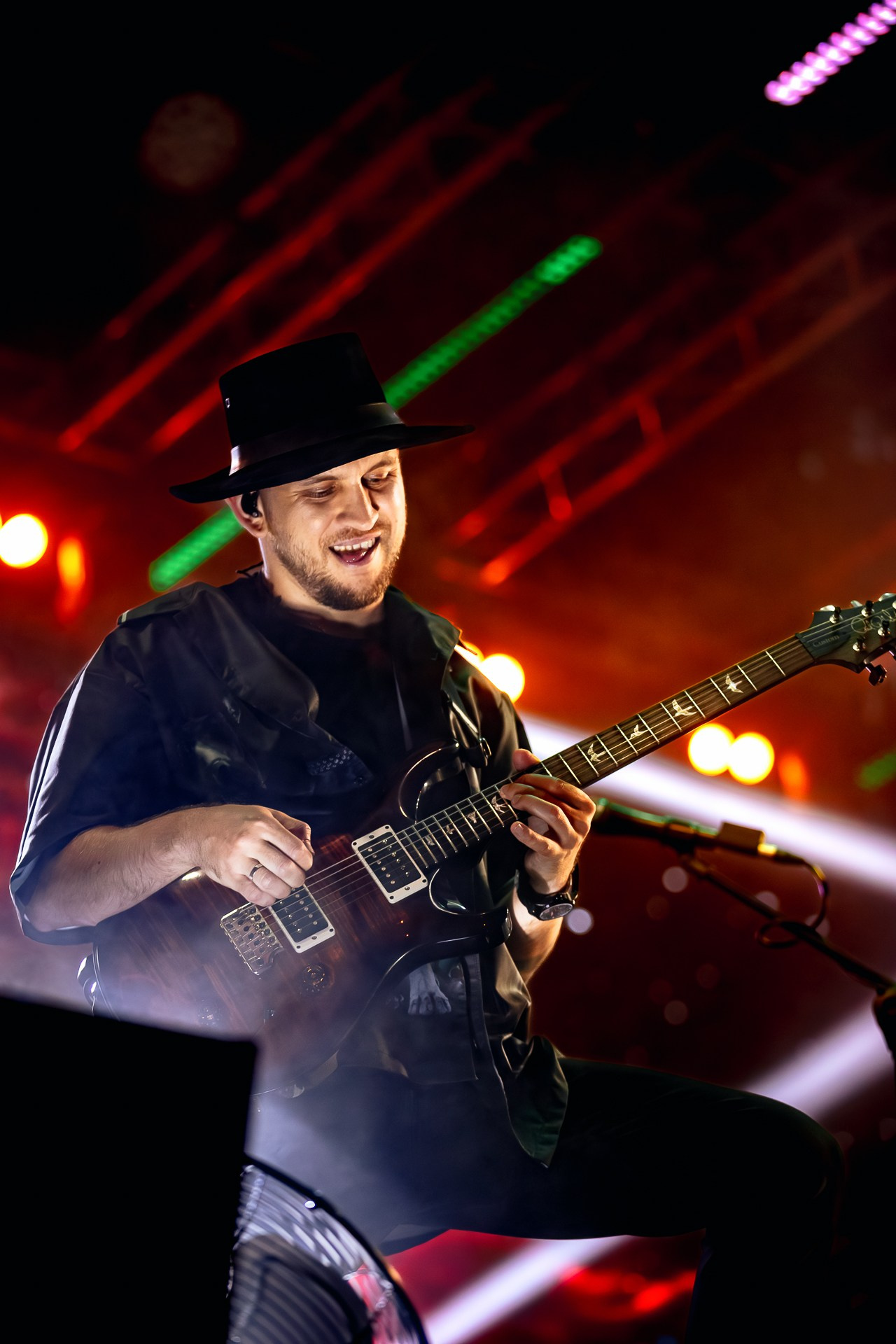 Концерт группы Заточка, 04.07.25, Red Summer, Красный Октябрь. Илья «Бешеный Пёс» Погребняк.