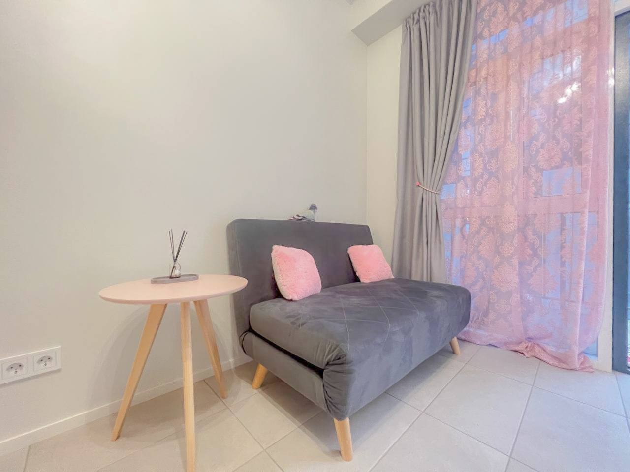 Стильная, двухуровневая квартира в новом, современном жилом комплекce!. Квартиры посуточно, длительно в Сочи, LARA APART GROUP