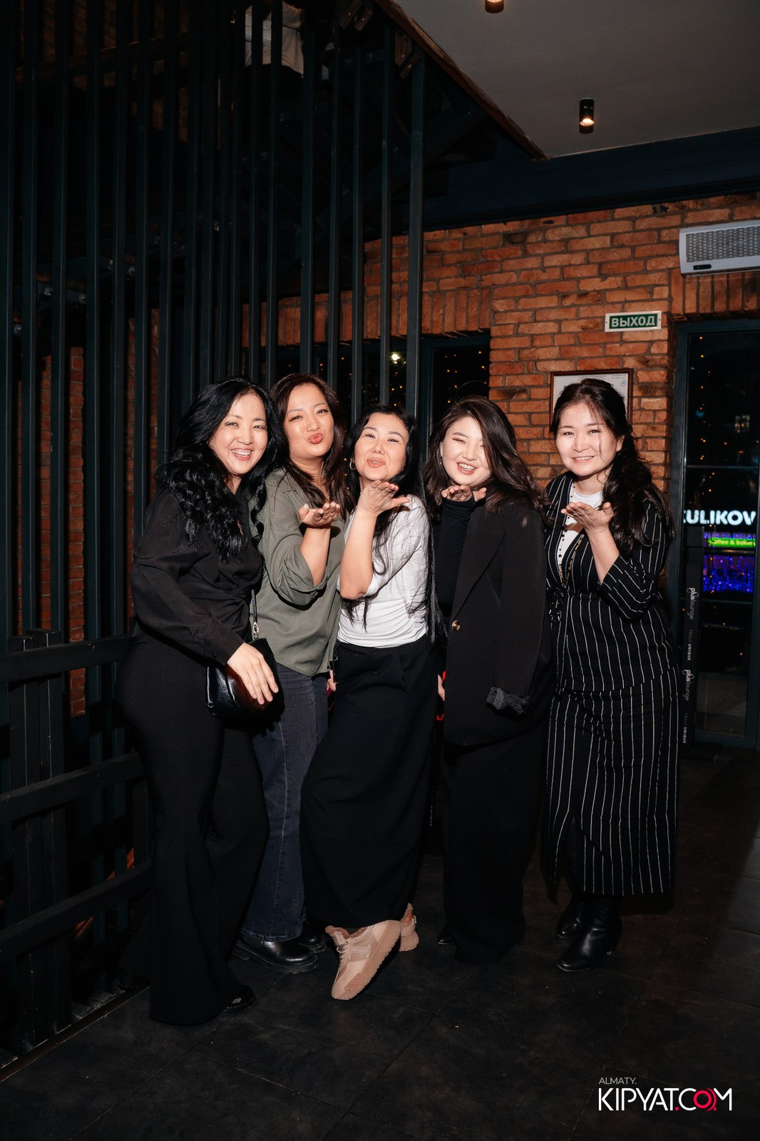 ПИНТА НА ГОГОЛЯ. КИПЯТКОМ АЛМАТЫ!