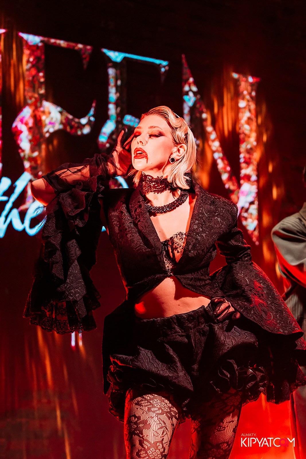 QUEEN. КИПЯТКОМ АЛМАТЫ!