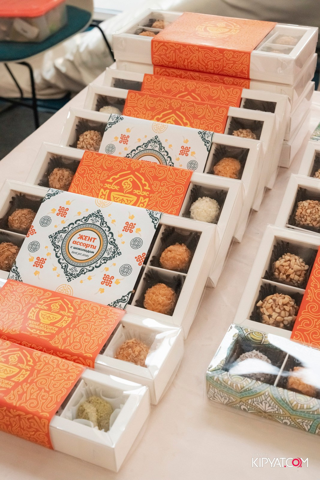 ETHNO POP-UP STORE, SABANTOI B SADU ARENA. КИПЯТКОМ АЛМАТЫ!