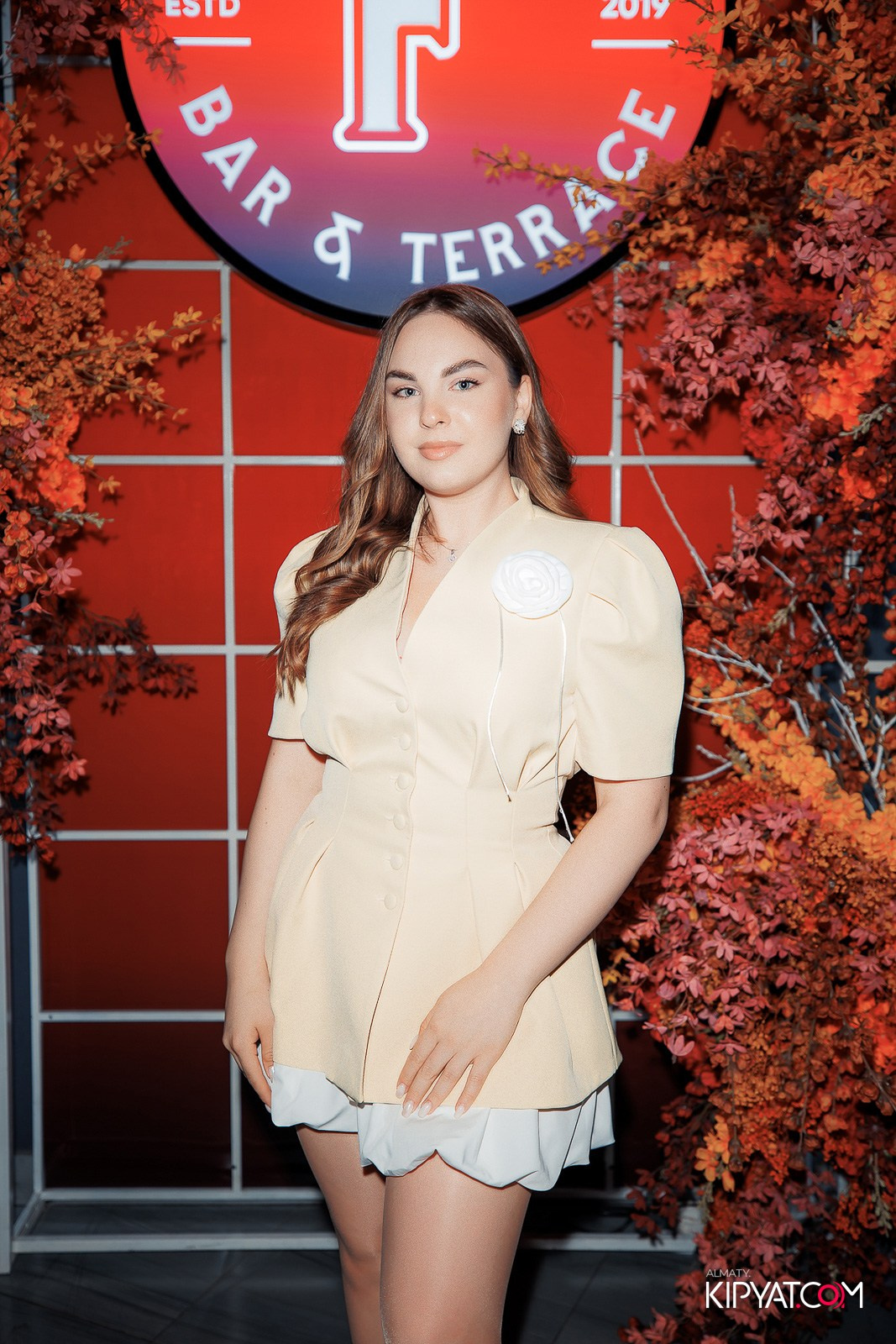 FRIENDS BAR & TERRACE. КИПЯТКОМ АЛМАТЫ!