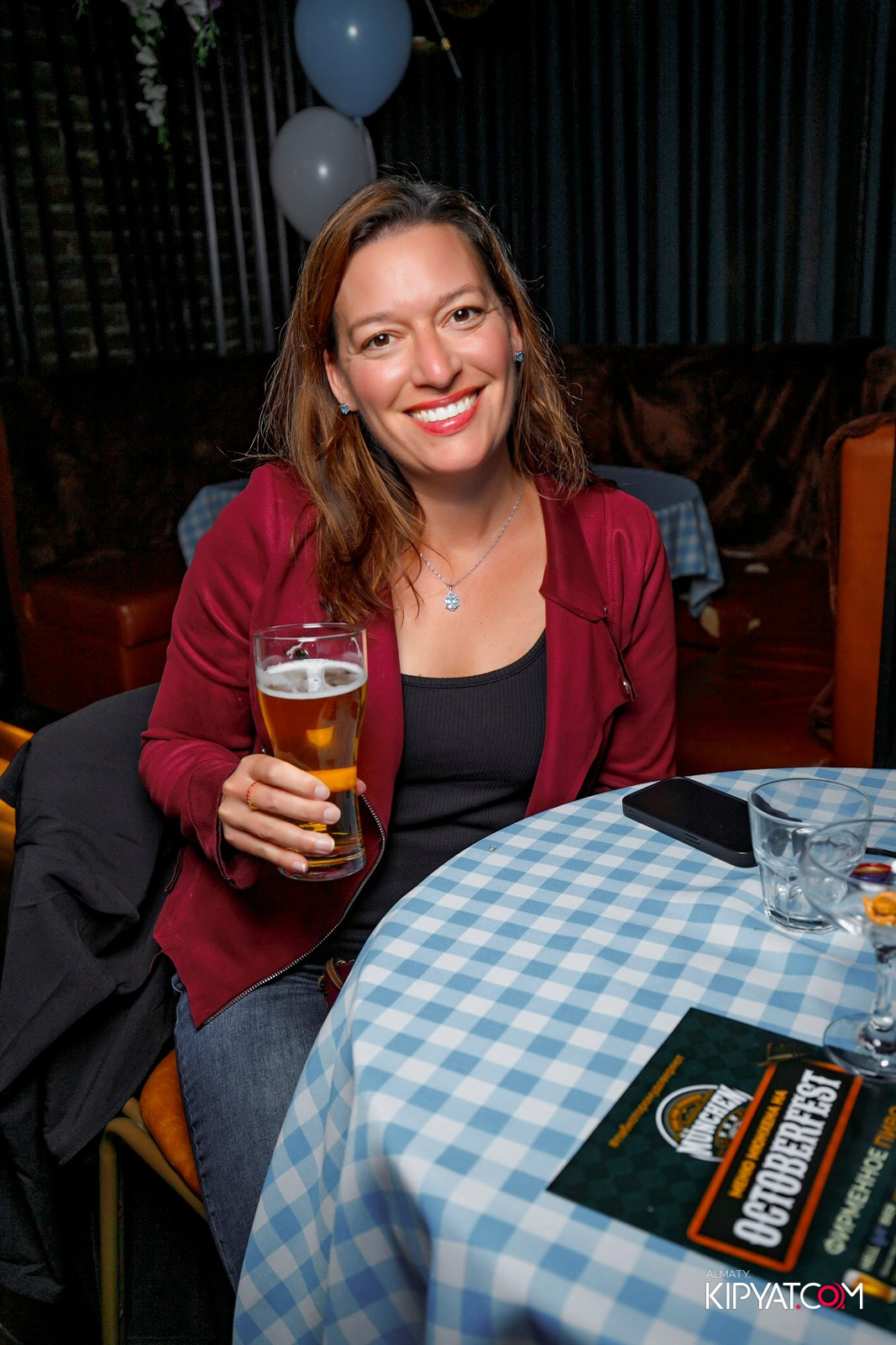 MUNCHEN PUB. КИПЯТКОМ АЛМАТЫ!