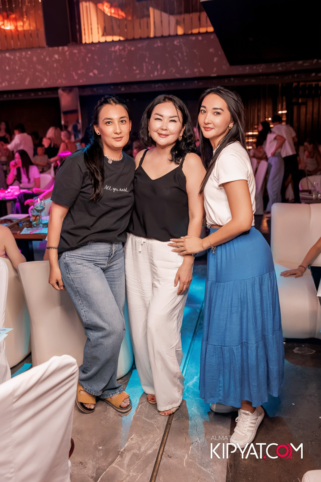 МУЗЫКАЛЬНОЕ ЛОТО В HIT RETRO. КИПЯТКОМ АЛМАТЫ!