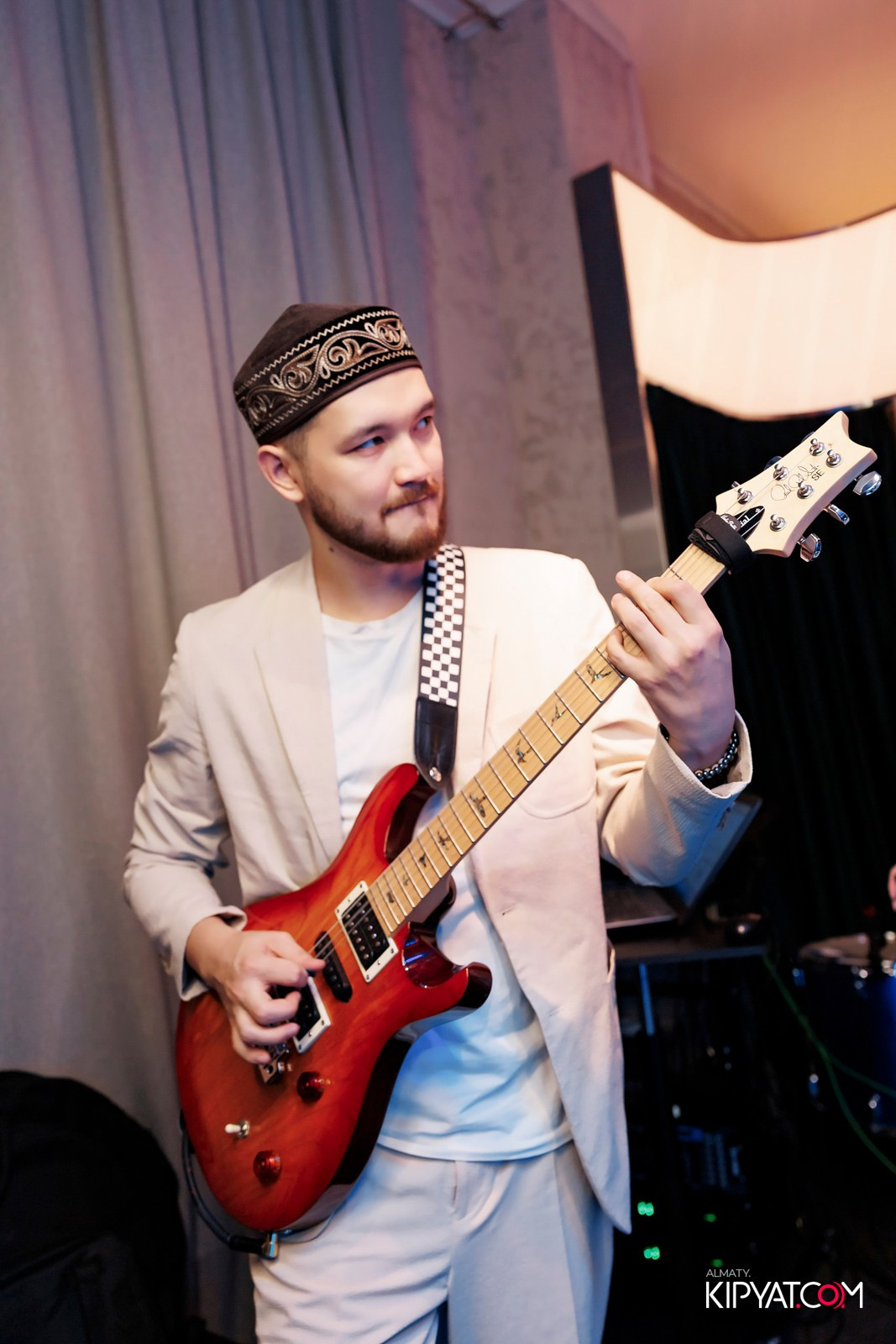 ALEM В PINTA НА ТУЛЕБАЕВА. КИПЯТКОМ АЛМАТЫ!