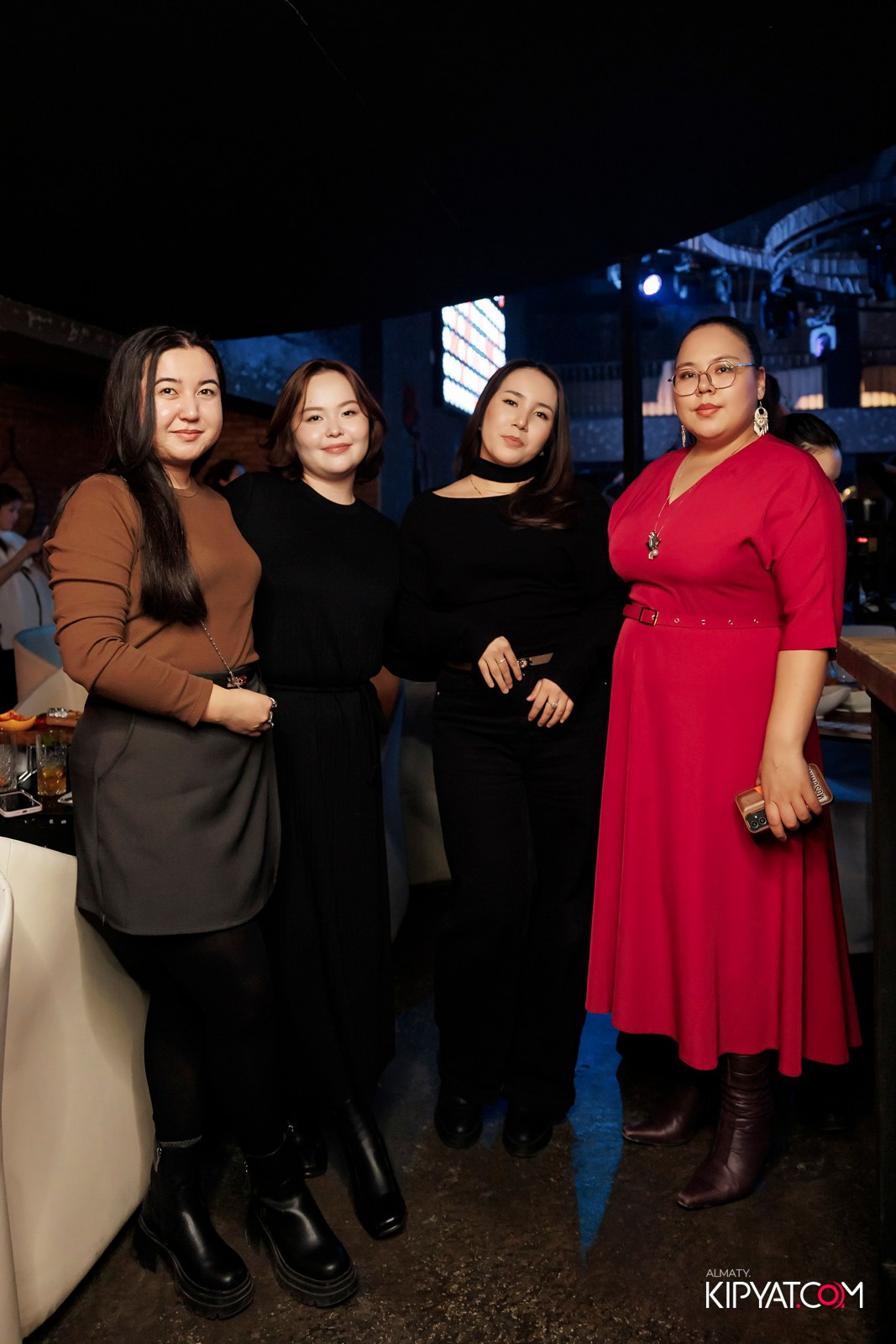 МУЗЫКАЛЬНОЕ ЛОТО В HIT RETRO. КИПЯТКОМ АЛМАТЫ! Фотосъемка мероприятий в Алматы