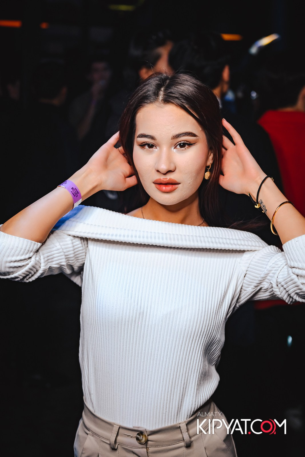 UYAT EMES BAR. КИПЯТКОМ АЛМАТЫ!