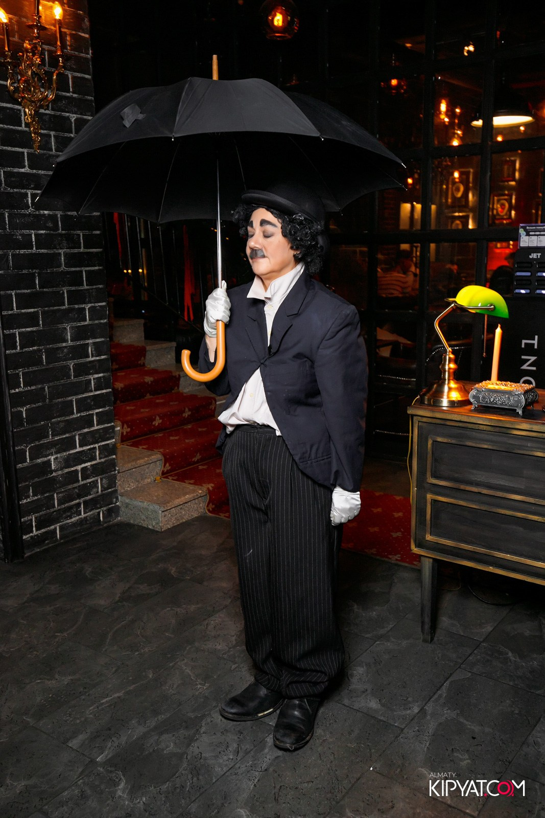 TANGIERS LOUNGE НА САТПАЕВА. КИПЯТКОМ АЛМАТЫ!