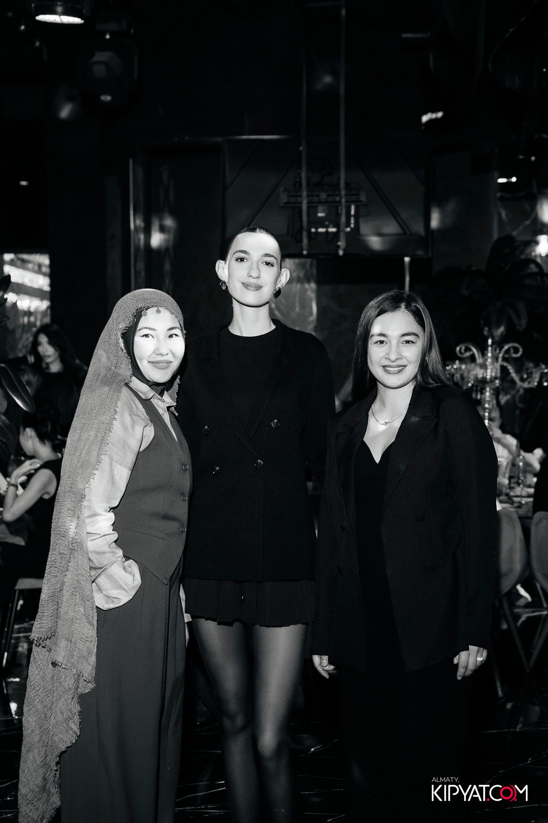 KARAOKE BATTLE В MOOD KARAOKE & TERRACE. КИПЯТКОМ АЛМАТЫ!