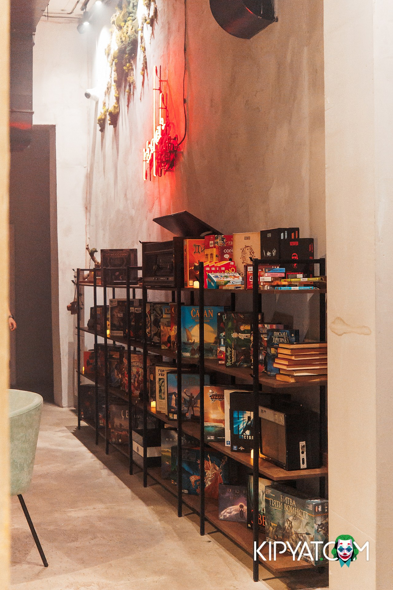 HALLOWEEN IN HOOKAHPLACE METROPOLE. КИПЯТКОМ АЛМАТЫ!