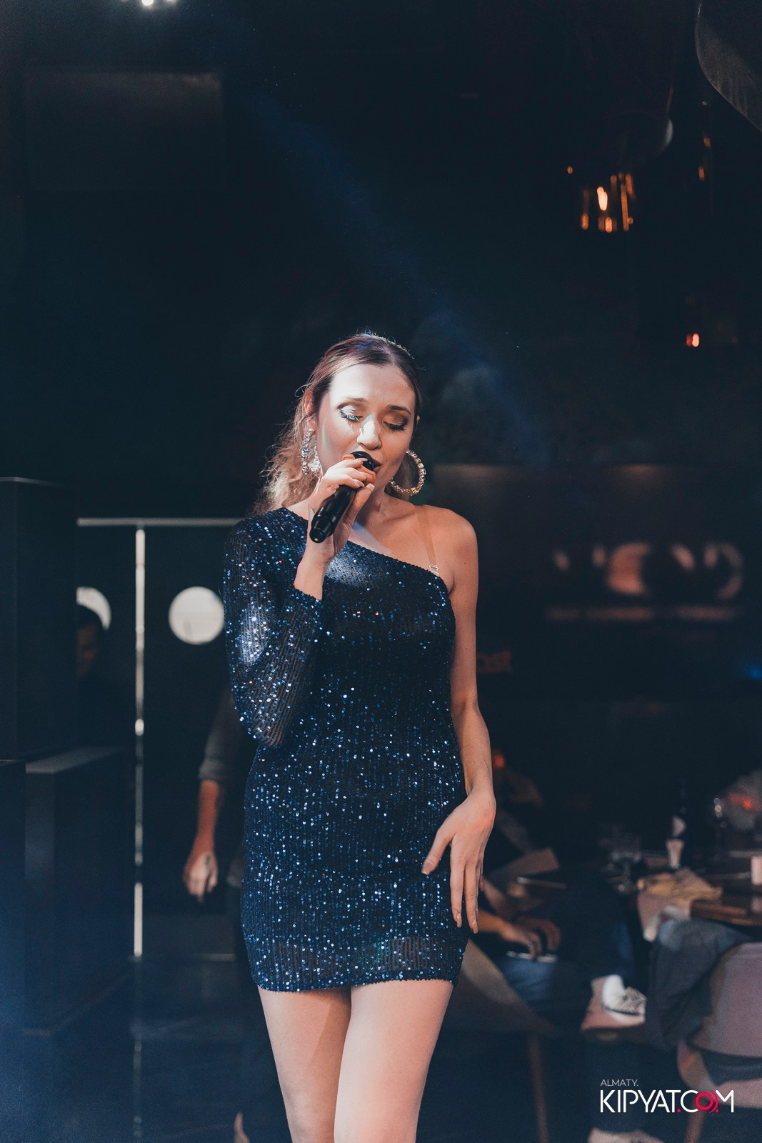 MOOD KARAOKE & TERRACE. КИПЯТКОМ АЛМАТЫ!