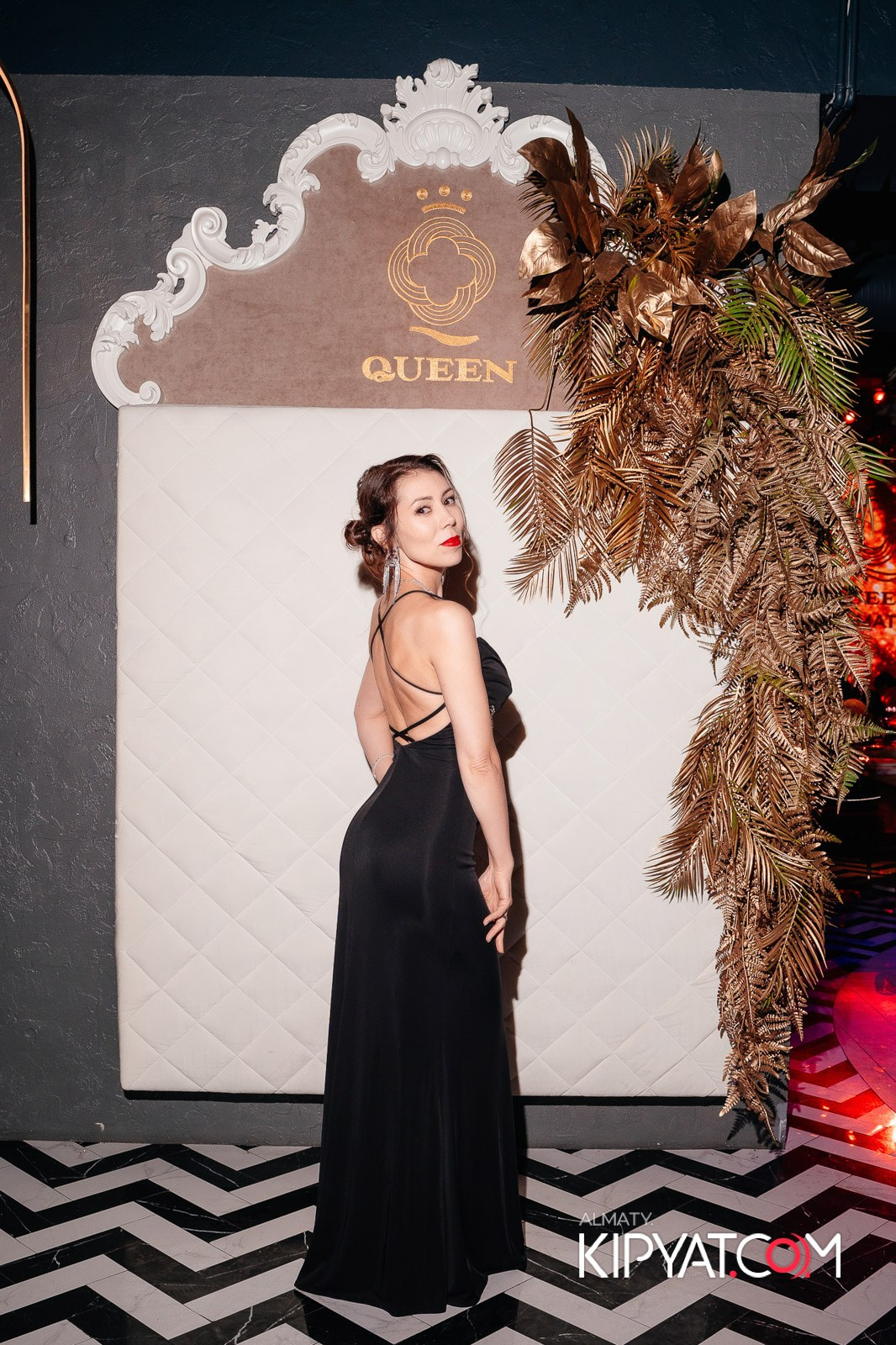 QUEEN. КИПЯТКОМ АЛМАТЫ!