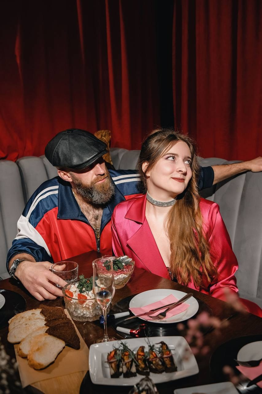 Бар РУКИ ВВЕРХ. Фотограф и видеограф в Тюмени Анна Жагорина, ваши фото еще не отдавали так быстро!