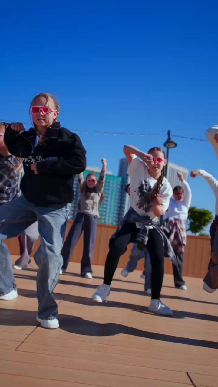 Цымбер Валерия. Model base