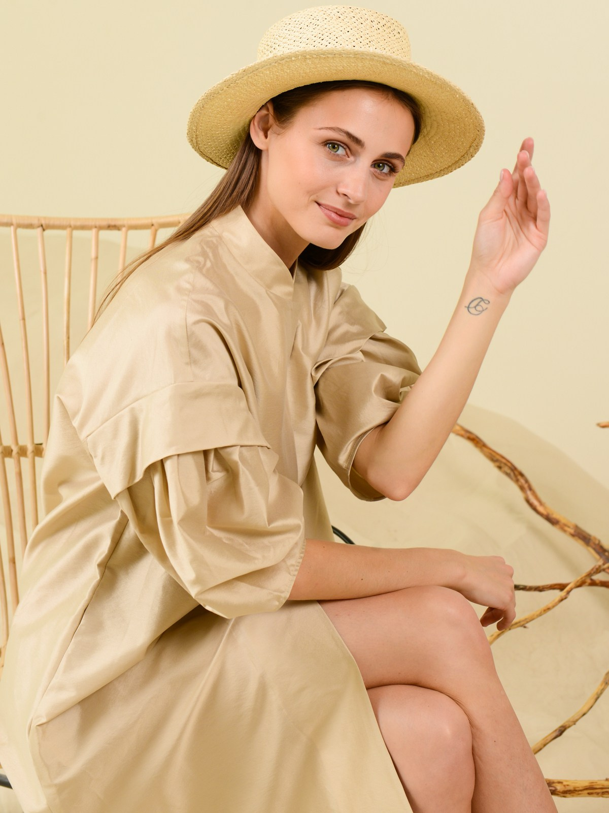 RU.MOUR. Дарья Володина — арт и fashion фотограф в Москве | рекламные и ювелирные съемки