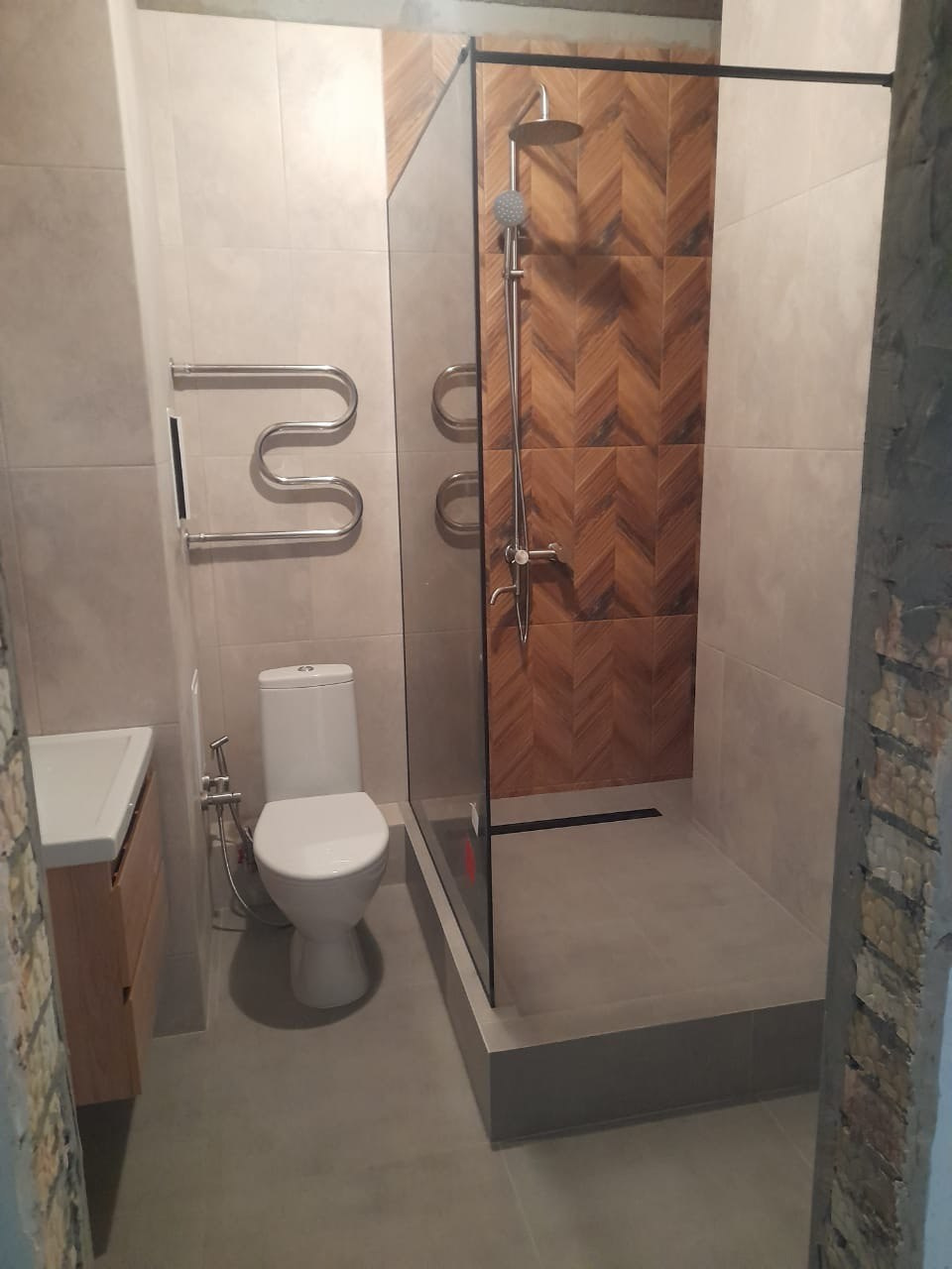 Ванная комната (ул. Сабира Ахтямова д. 1к1). Ремонт санузла, туалета, ванной под ключ в Казани. Укладка плитки