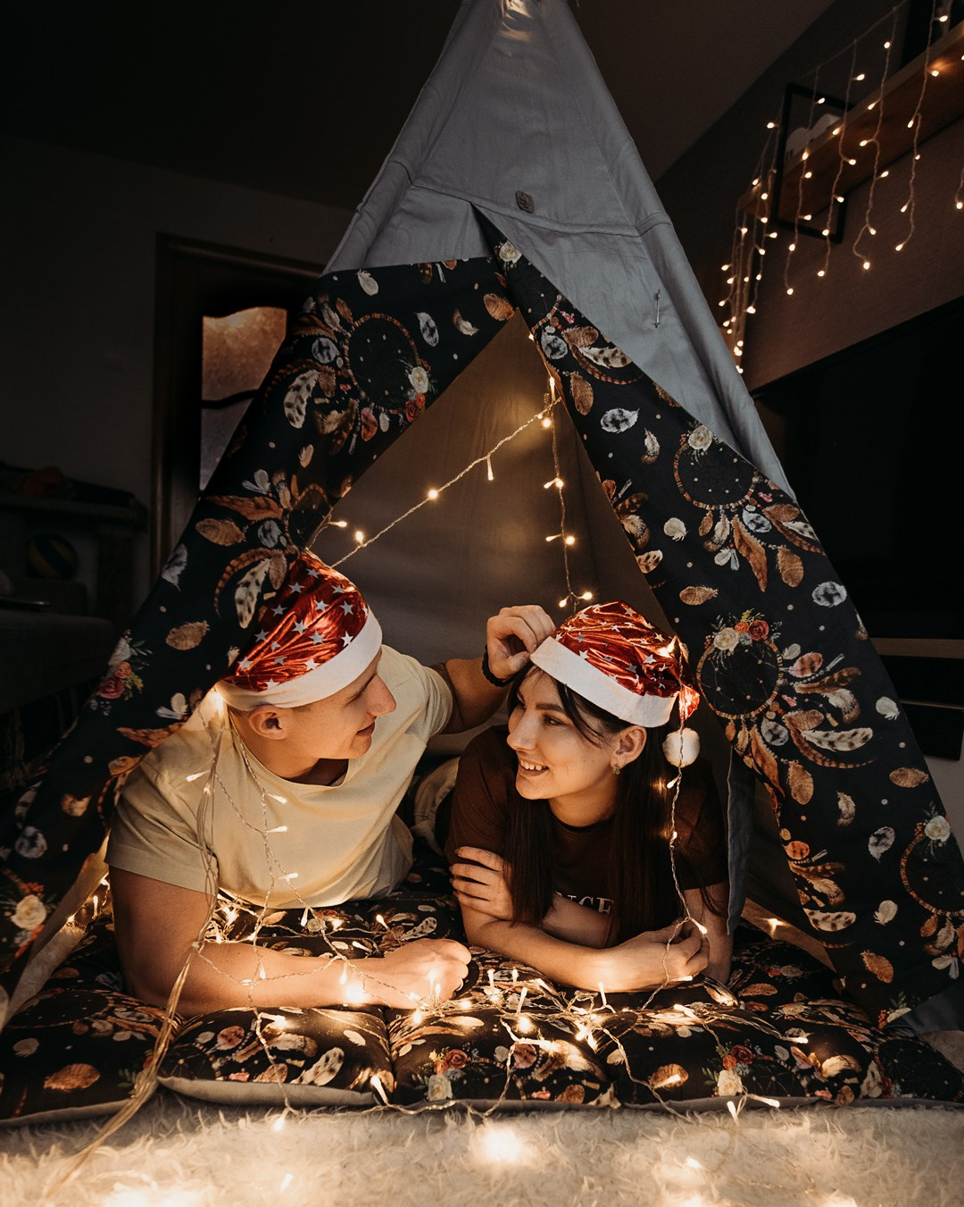 Новогоднее: Вика, Юрий, Оля и Уля. Фотограф г. Хабаровск