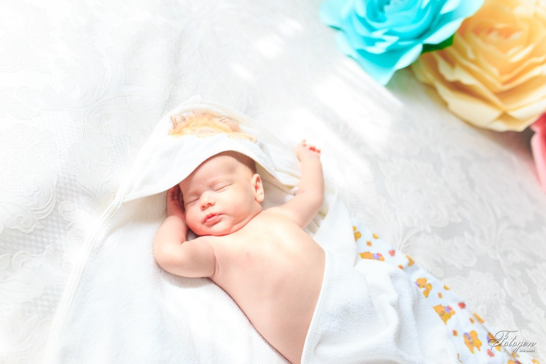 Фотосессия для Новорожденных в Студии — Fotogen. Интерьерная фотостудия FOTOGEN г. Краснодар