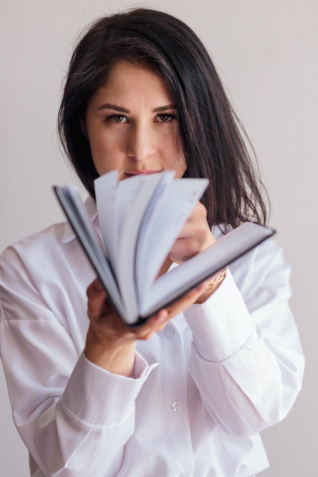 Эльмира. Фотограф, Марина Шипек